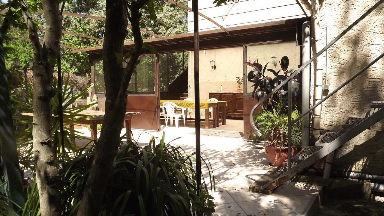 Lou Pichoun Jas Apartment Cavaillon Exterior foto