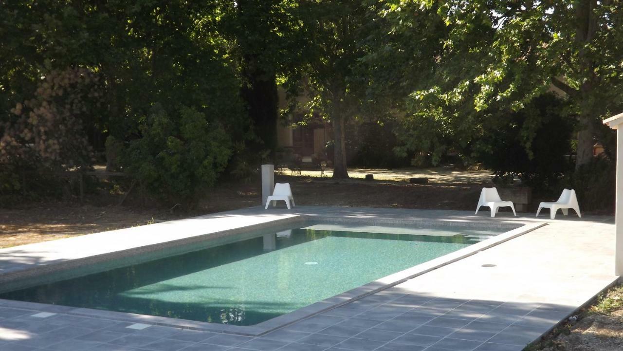 Lou Pichoun Jas Apartment Cavaillon Exterior foto